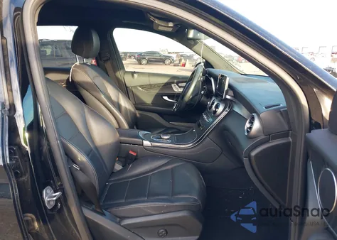 2018 Mercedes-Benz Glc 300 from USA, damaged, VIN WDC0G4JB0JV061933